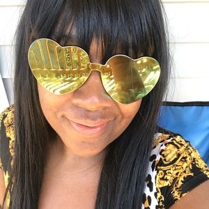 Meet your Posher, Markesha